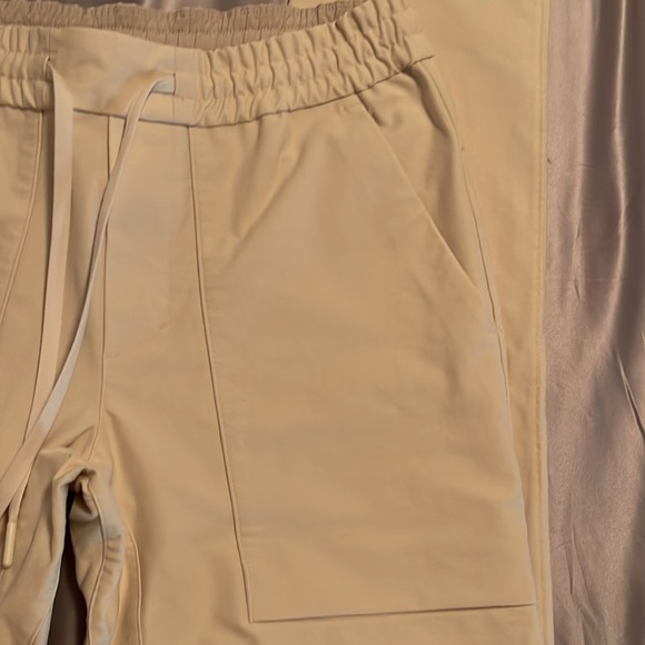 Lululemon Men’s boline pant size M - Picture 3 of 5